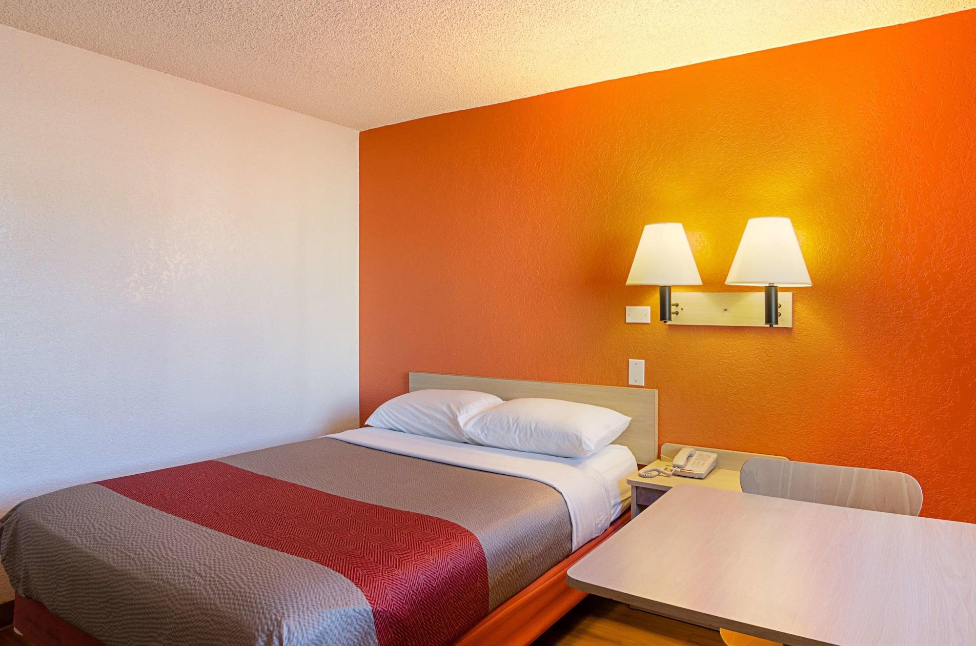 Motel 6- Denver, Co Downtown ภายนอก รูปภาพ