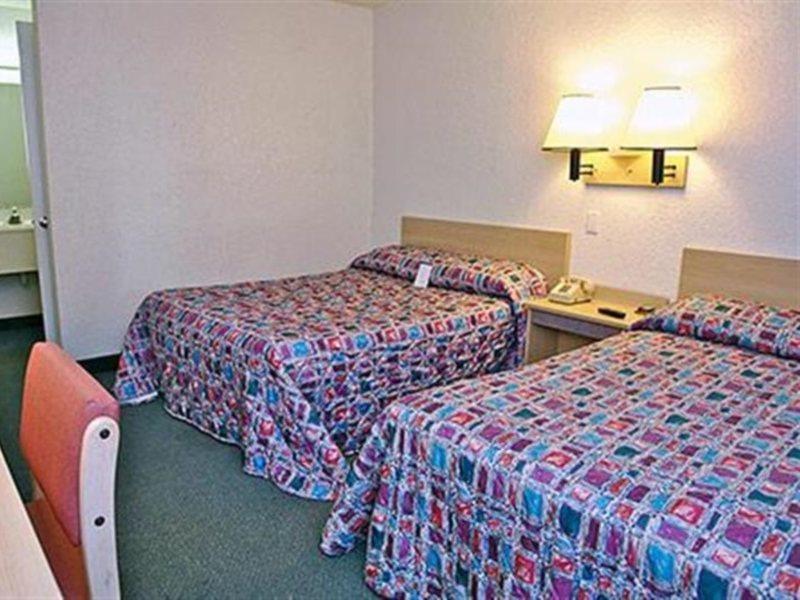 Motel 6- Denver, Co Downtown ภายนอก รูปภาพ